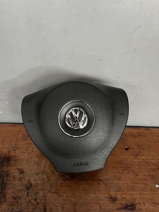 Airbag volan Volkswagen Passat b7/ Golf 6/ Tiguan 3C8880201 T
