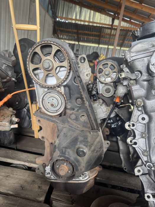 Двигатель гольф 3,пассат б3 б4,венто 1.8