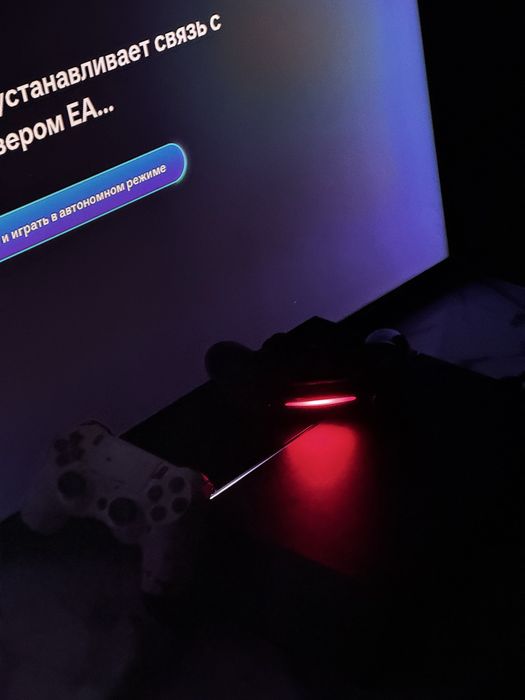 Продам пс4 Playstation 4 с фифа