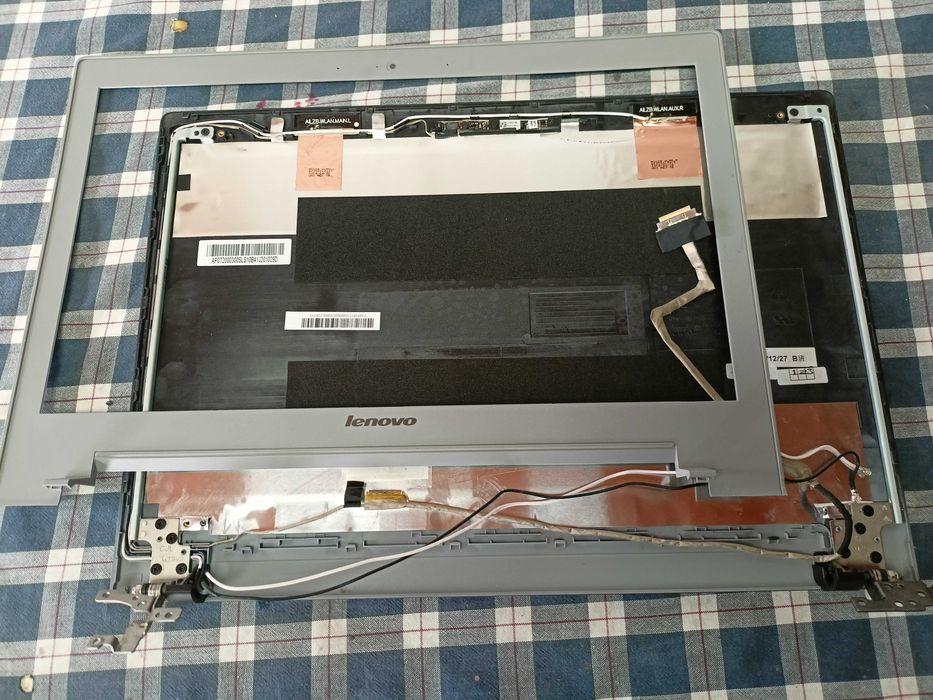 Elemente Lenovo IdeaPad Z510