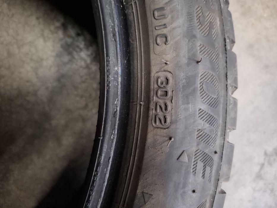 225/45R18 Bridgestone