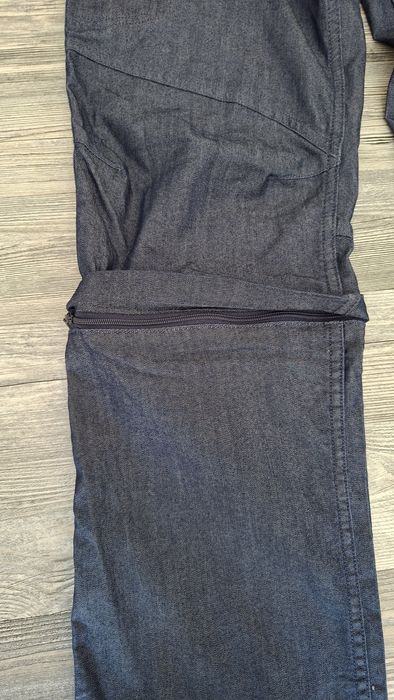 Дамски туристически панталон 2 В 1