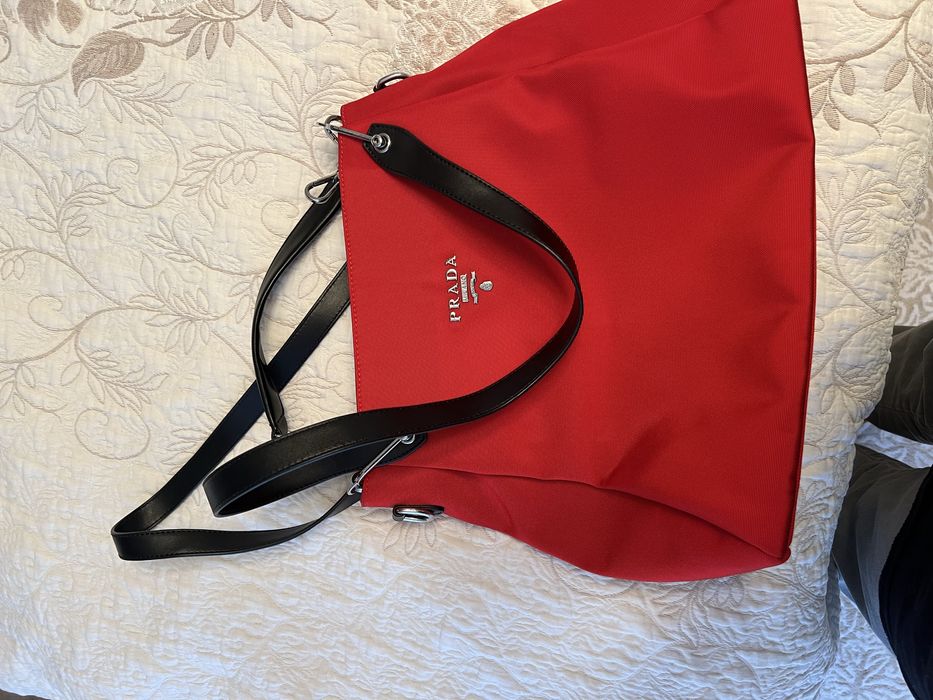 Брендовая сумка Prada!