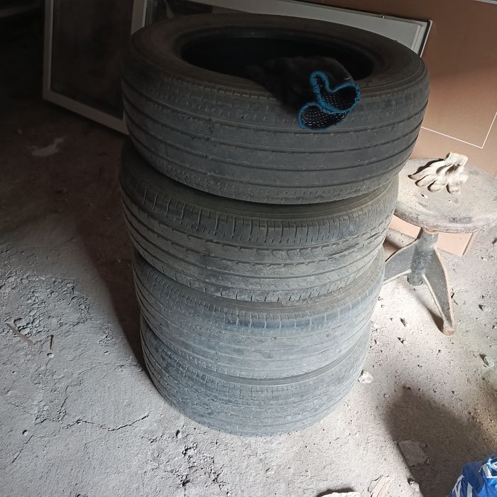 Продам шины летние