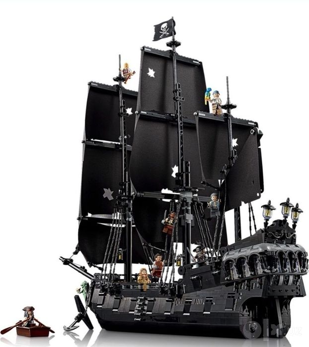 Konstruktor kema "Qora marvarid" (Black Pearl) 2862 ta detal / Yangi,
