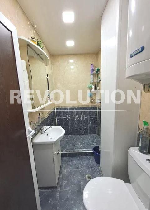 Дава се под наем Тристаен апартамент в Варна, Трошево - 61 кв.м за 648.21 € - Снимка #5