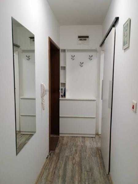 Дава се под наем Двустаен апартамент в Бургас, Център - 70 кв.м за 326.4 € - Снимка #9