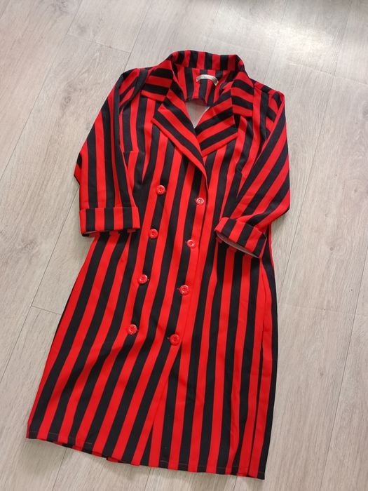 Продам женскию одежду
