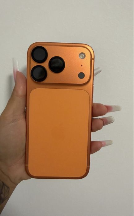 Vand iphone 17 pro 256gb