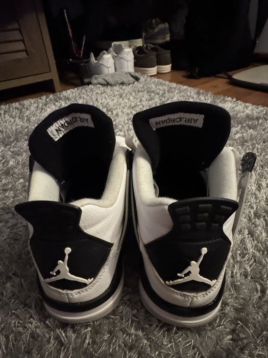 jordan 4 military black
