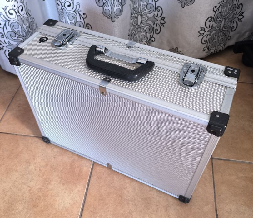 Geanta din aluminiu, cutie pentru scule