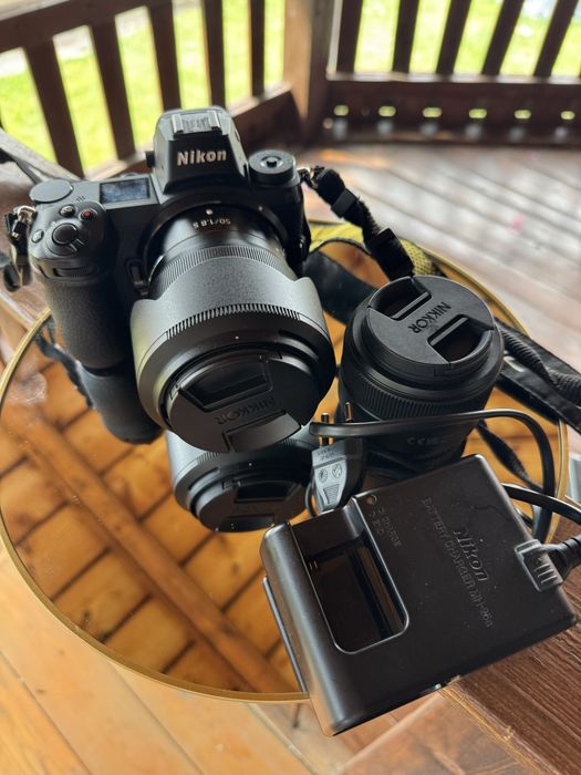 Kit Nikon Z6 (Full Frame) + Obiectiv 50mm f/1.8 S + Încărcător + Card 64GB