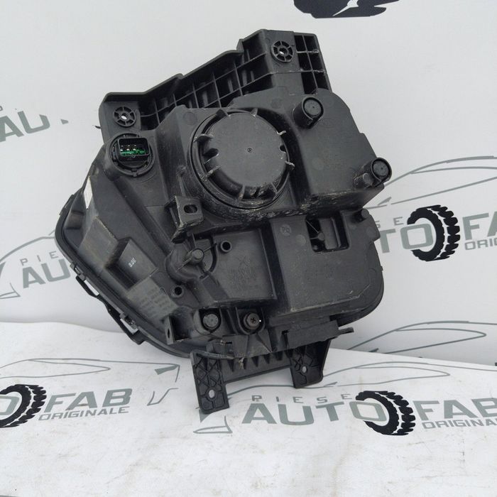 Proiector ceata dreapta Kia Soul LED EV 92202-J2 an 2020-2021-2022