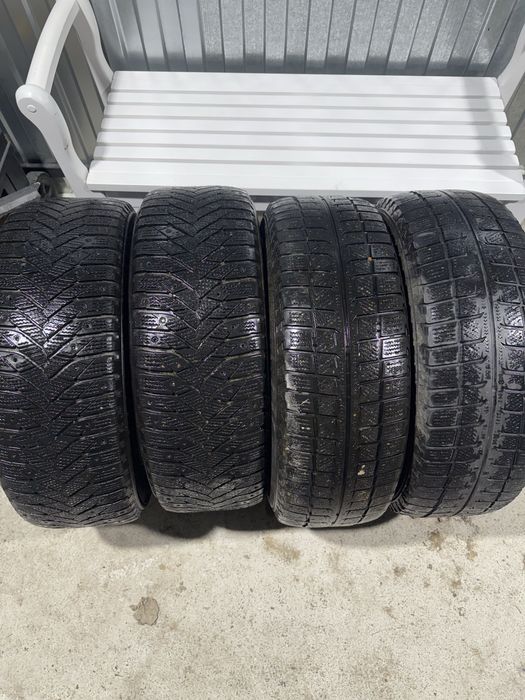 Продам титанка 215/60/R16