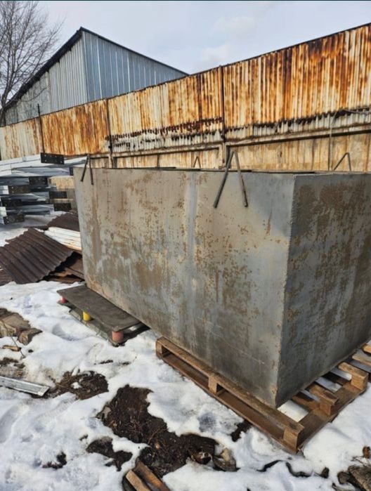 Продам емкость для воды.