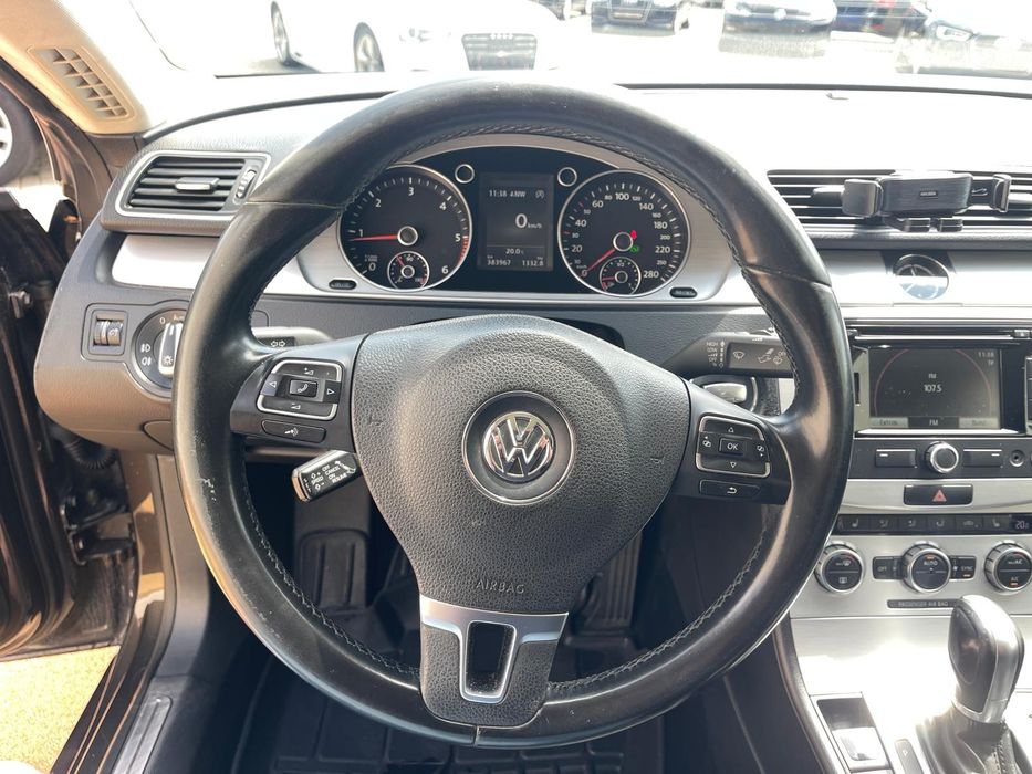 VW Passat CC, 2.0 TDI, 140 CP, DSG