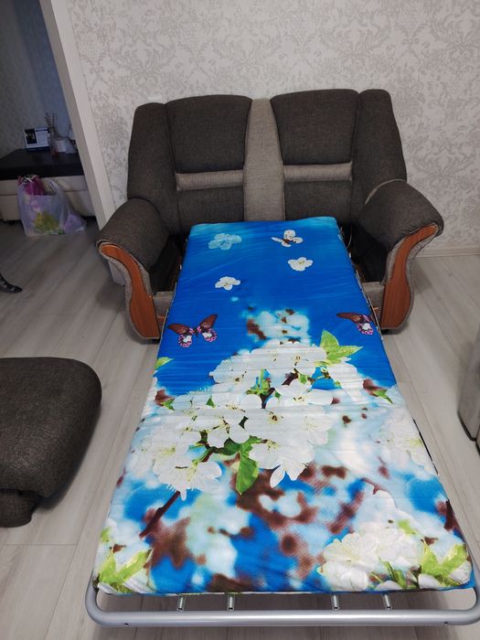 Продам диван, торг