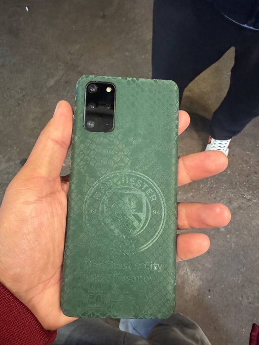 Samsung s20+ 256