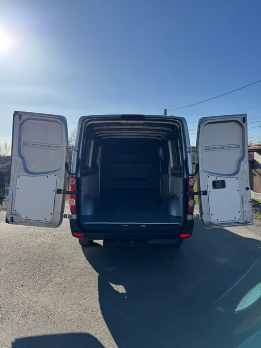 Volkswagen Crafter 2.0  înmatriculat