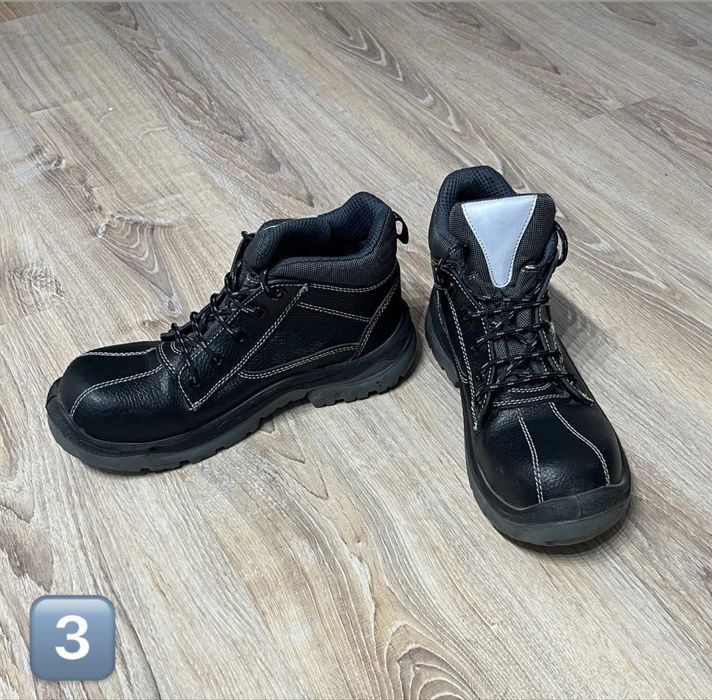 Ботинки рабочие 42-43 размера