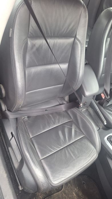 Bara fata capota far tragar haion vw jetta 2.0 bkd dsg