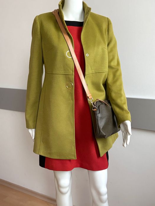 страхотна рокля с елегантна визия Prada