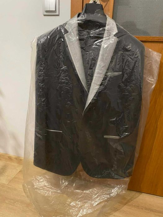 Мъжки официален костюм DESIZO MONNI (сако и панталон), размер 52 / М