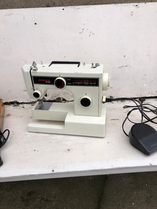 Mașina de cusut profesionale