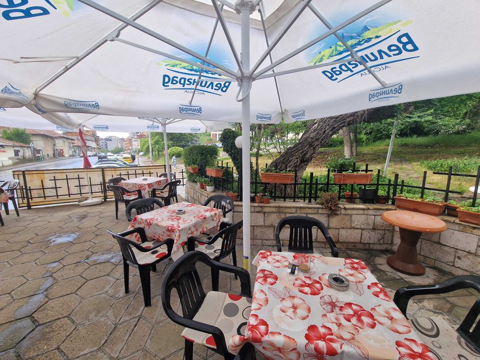 Продава се Заведение в Благоевград, Широк център - 35 кв.м за 1143 €/кв.м - Снимка #2