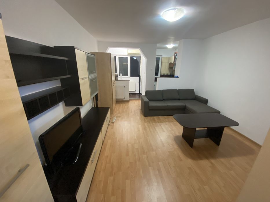 Inchiriez garsoniera blvd Basarabia zona Diham Arena Nationala
