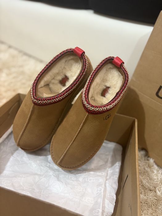 ugg tazz noi marimea 38