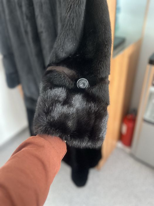 Норковая шуба, в идеальном состоянии