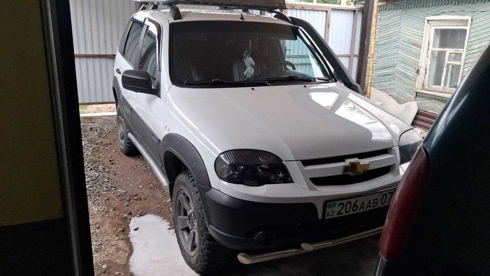 Продам Chevrolet niva 2019 год