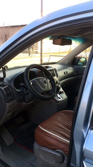 Киа карнивал 2006