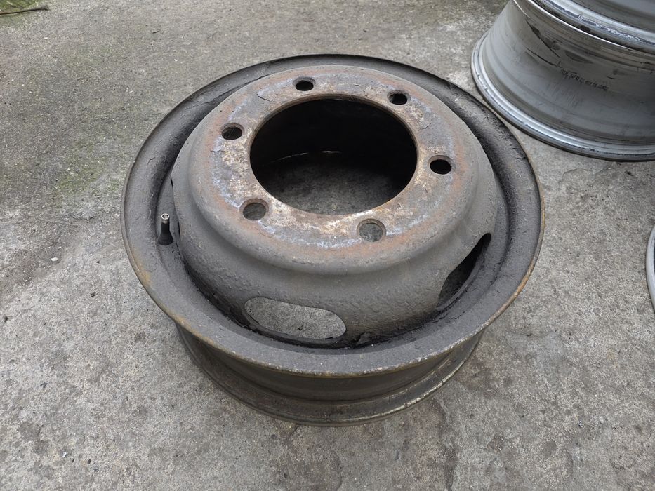 2бр Железни джанти 15 - Sprinter - Двойна гума