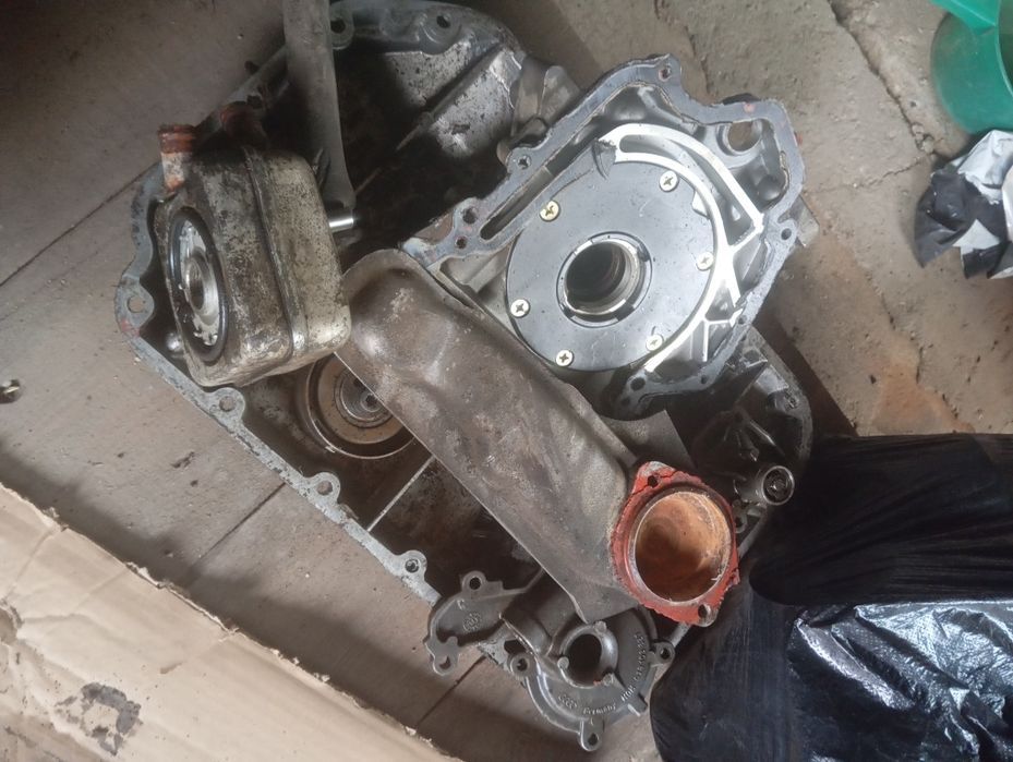 Запчасти Ауди 100 с4