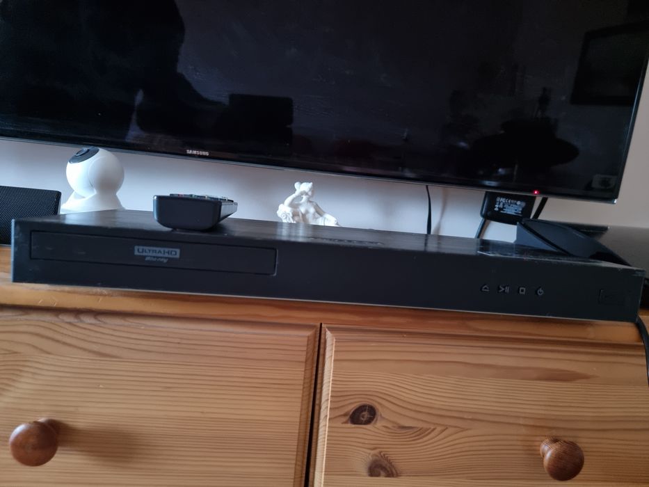 Dvd Blu-ray 3 D ultra 4 K LG in stare  de functionare