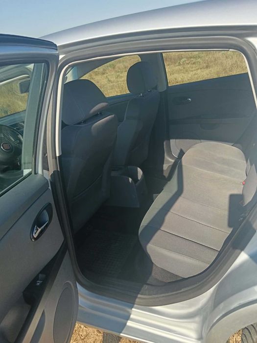 SEAT Leon 2006 — imagine 4