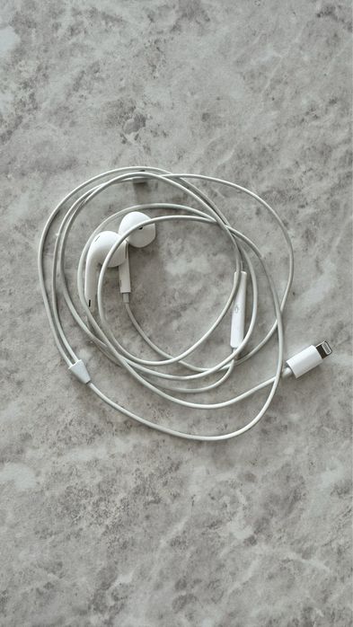 Наушники проводные на айфон