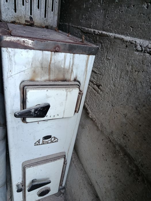 De vânzare soba 23 August