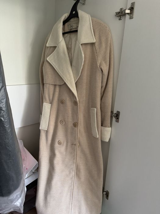 Продается пальто