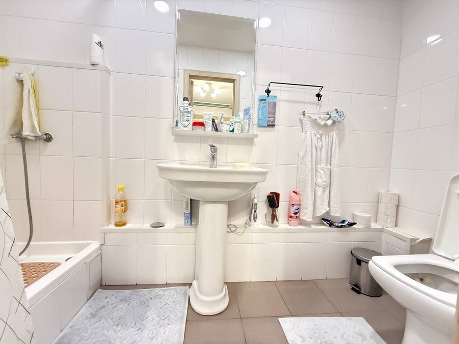 Квартира 4 комнаты, 190,15м² Мирабадский район, напротив Шохмедцентр