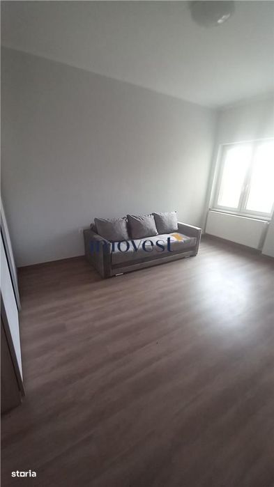 De inchiriat: Apartament cu 3 camere in zona Centrala