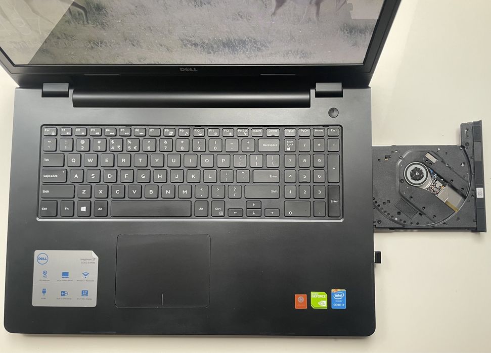 Dell Inspiration 17 5000 series Core i7, with CD/DVD, nVidia GeForce