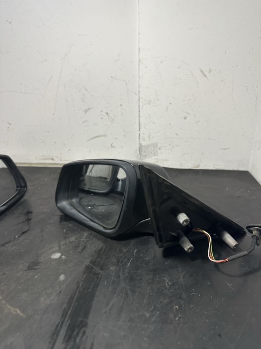 Oglinda stanga fata Bmw Seria 5 E60 E61 facelift Oglinda dreapta fata bmw Seria 5 E60 E61 facelift