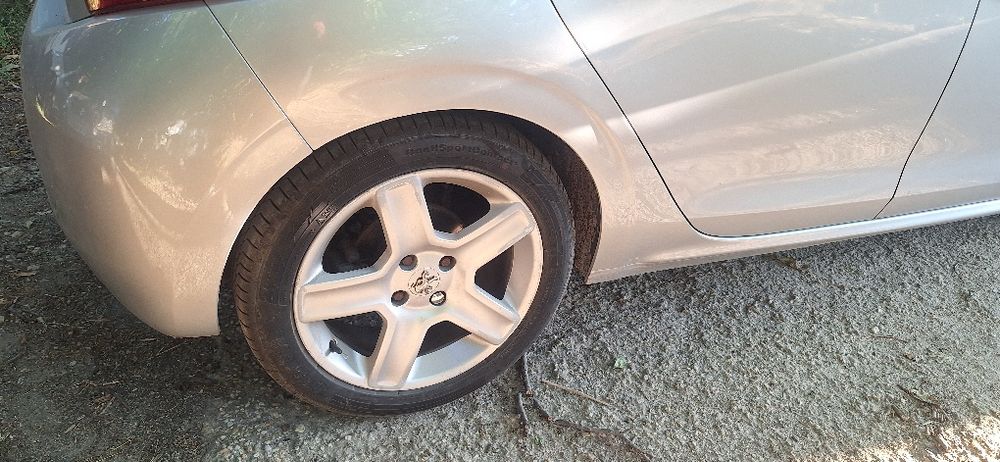 Джанти със гуми 17" за пежо