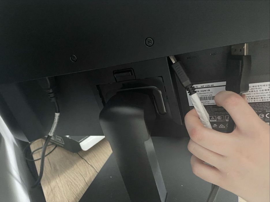 Монитор игровой 28" HP V28 4K