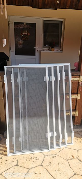 Plasă pentru insecte 8 lei ml lățime de 80cm , 120cm max 30m