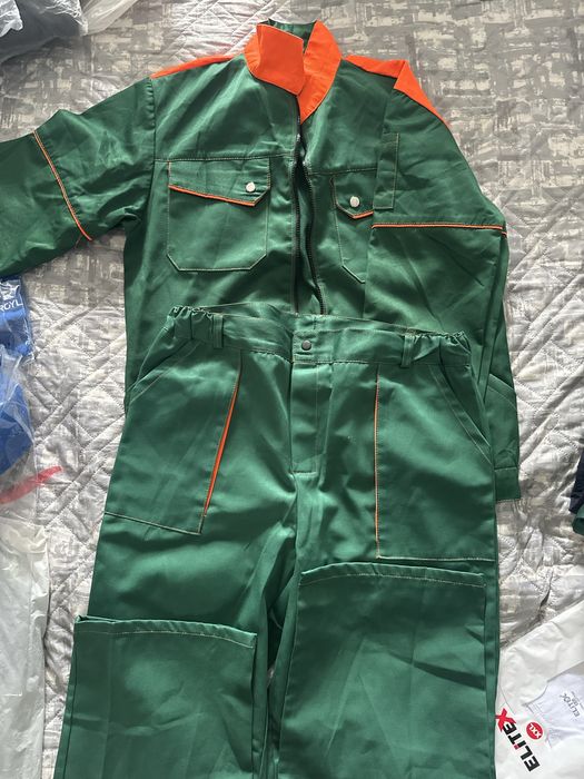 Продам новые спецовки