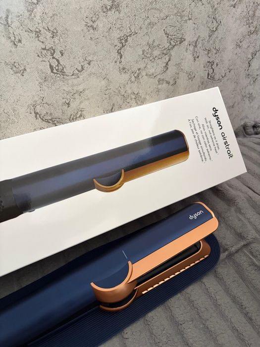 Dyson, Airstrait
